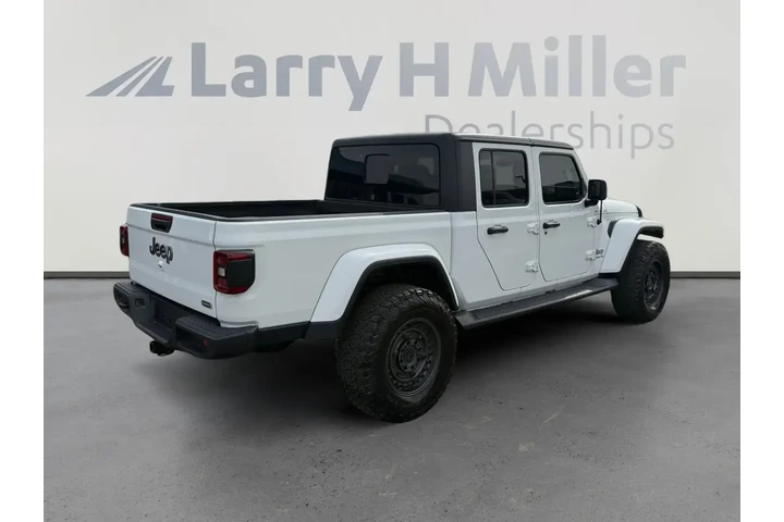 $24590 : Jeep Gladiator 2020 4x4 Over image 5