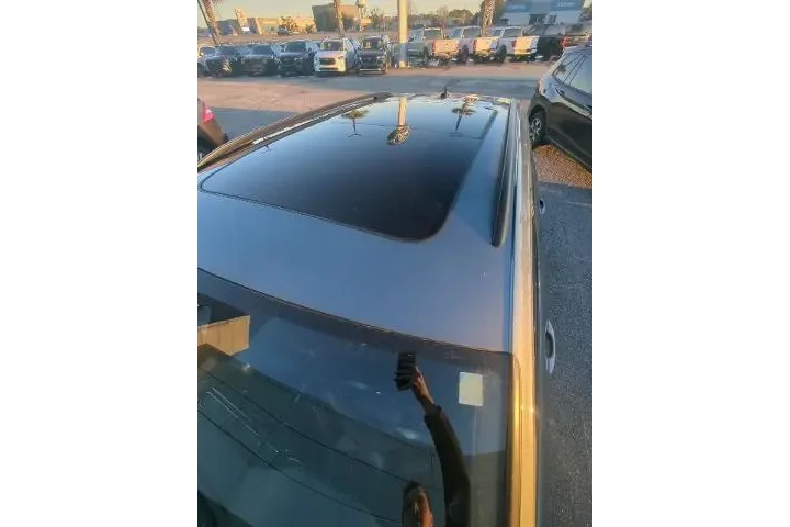 $22829 : Volkswagen Tiguan 2023 SE R- image 9