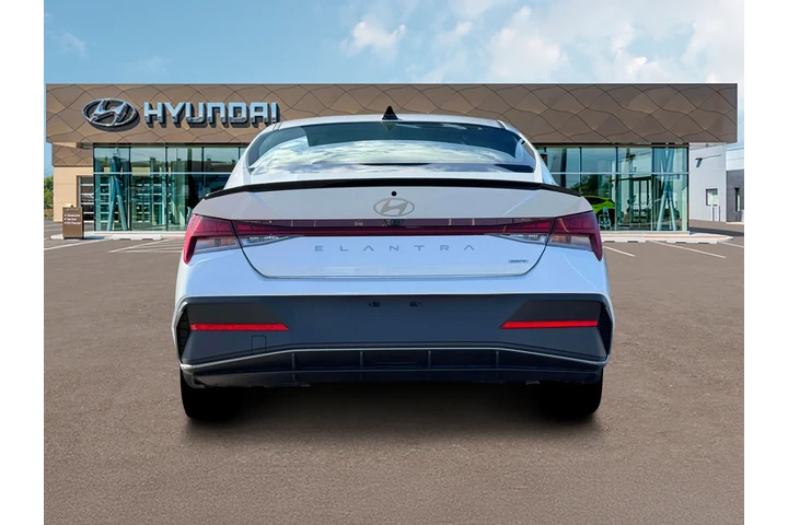 $26466 : Hyundai ELANTRA Hybrid 2025 image 6