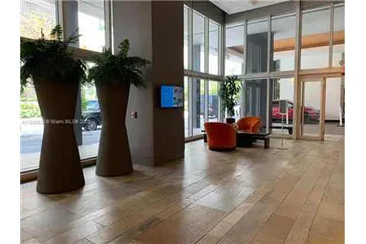 $3900 : Rental property with 2 bedro image 9