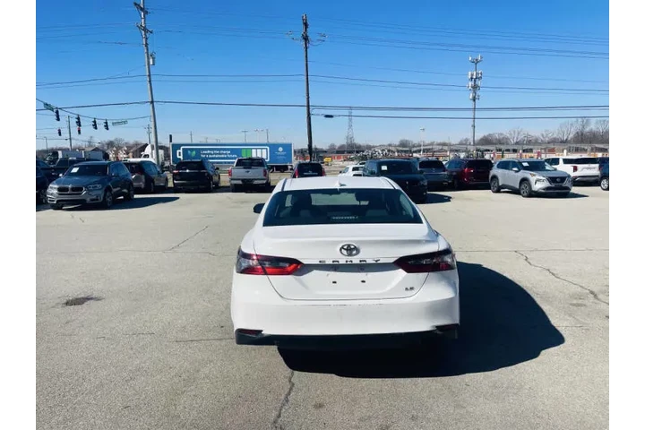 $19850 : 2022 Camry LE image 6
