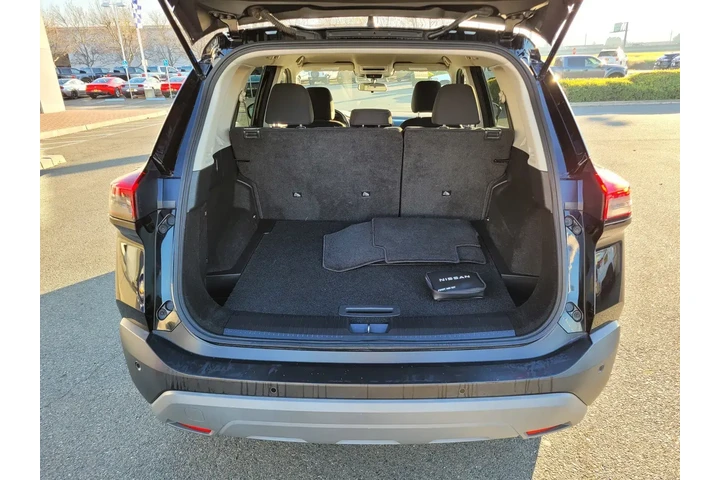 $19898 : Nissan Rogue 2023 S 4dr Cros image 8