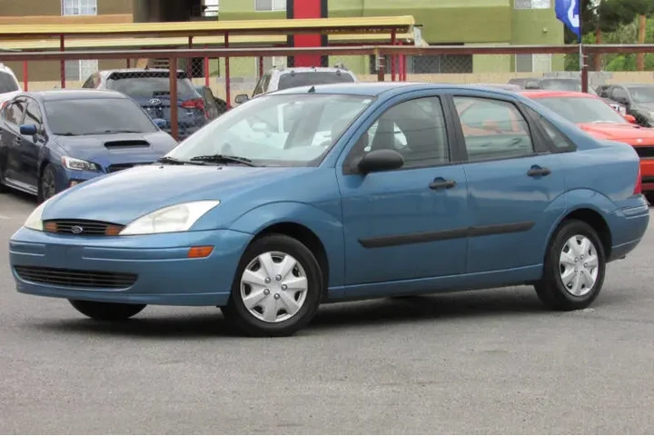 $4995 : 2001 Focus LX image 4