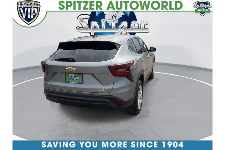 $20477 : Chevrolet Trax 2024 LS 4dr C image 8