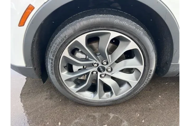 $31825 : Lincoln Nautilus 2023 AWD Re image 9