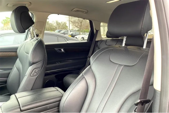 $39196 : Genesis GV80 2024 AWD 2.5T 4 image 6