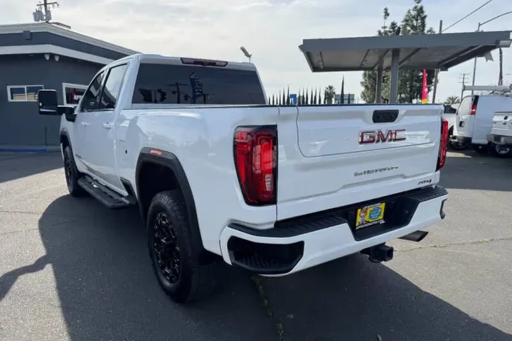 $49998 : 2021 GMC Sierra 2500HD AT4 image 6