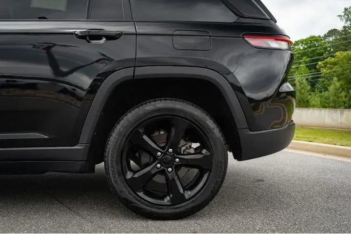 $30877 : Jeep Grand Cherokee 2022 4x4 image 6
