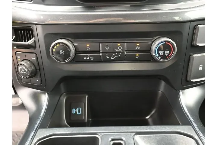 $39992 : Ford F-150 2023 4x4 Platinum image 9