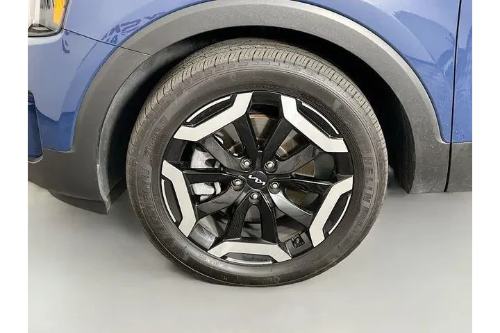 $30988 : Kia Telluride 2023 S 4dr SUV image 10