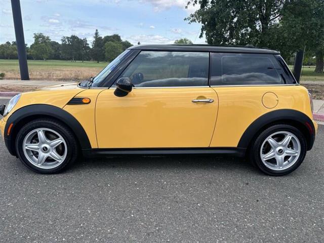 $6750 : 2007 MINI Cooper image 4