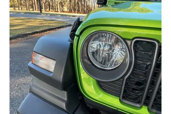 $35056 : Jeep Wrangler 2025 4x4 Sport image 9