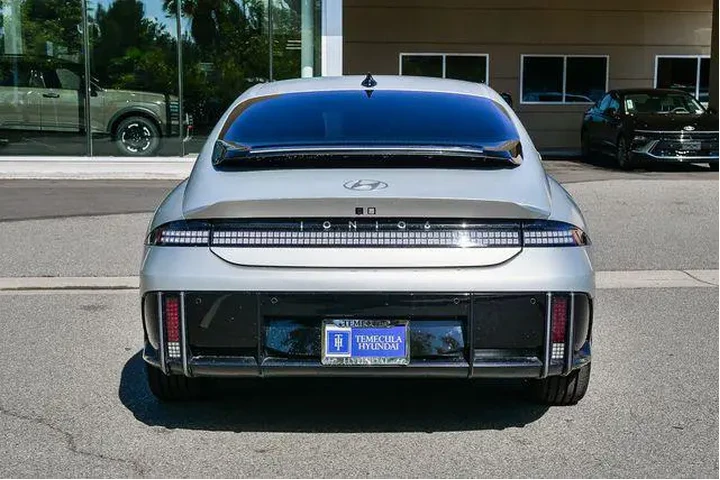 $26000 : Hyundai IONIQ 6 2023 AWD SEL image 6