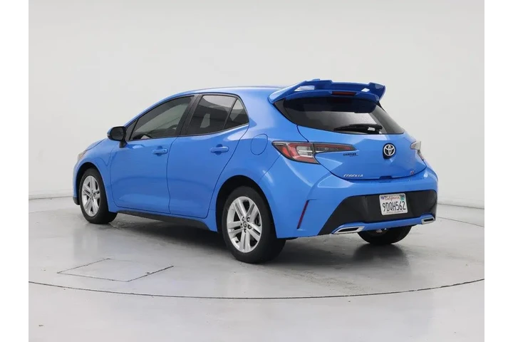 $19998 : Toyota Corolla Hatchback 202 image 2