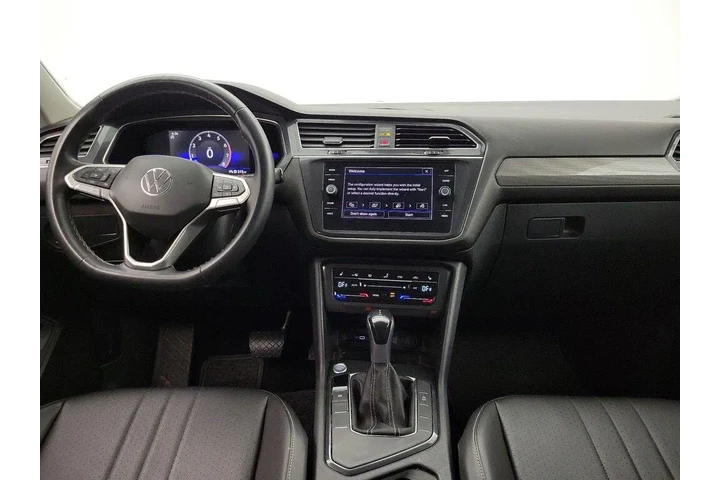 $19998 : Volkswagen Tiguan 2022 SE 4d image 9