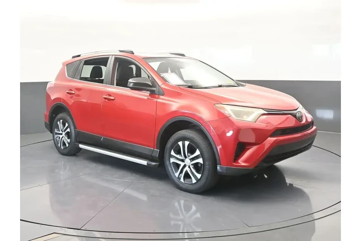 $17300 : Toyota RAV4 2017 LE 4dr SUV image 8