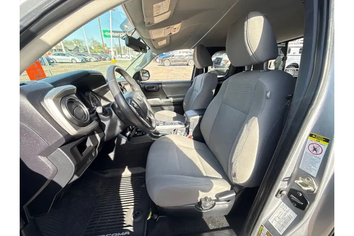 $25995 : 2017 Tacoma SR5 V6 image 7