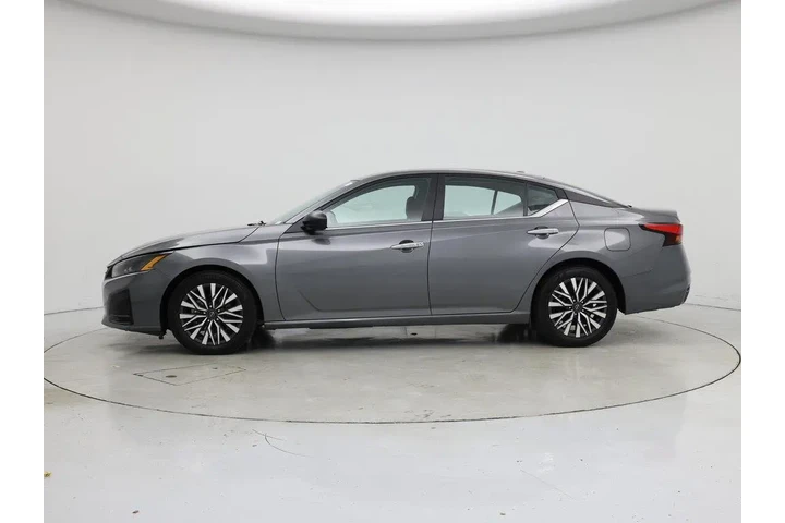$20998 : Nissan Altima 2024 2.5 SV 4d image 3