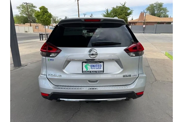 2019 Rogue S AWD image 6