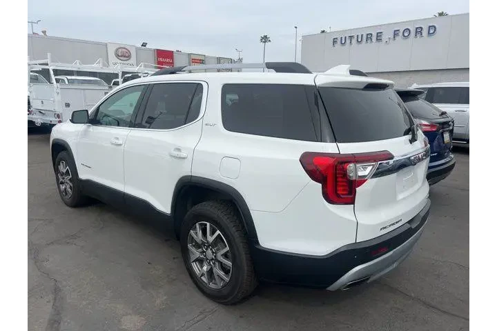 $23988 : GMC Acadia 2023 4x4 SLT 4dr image 8