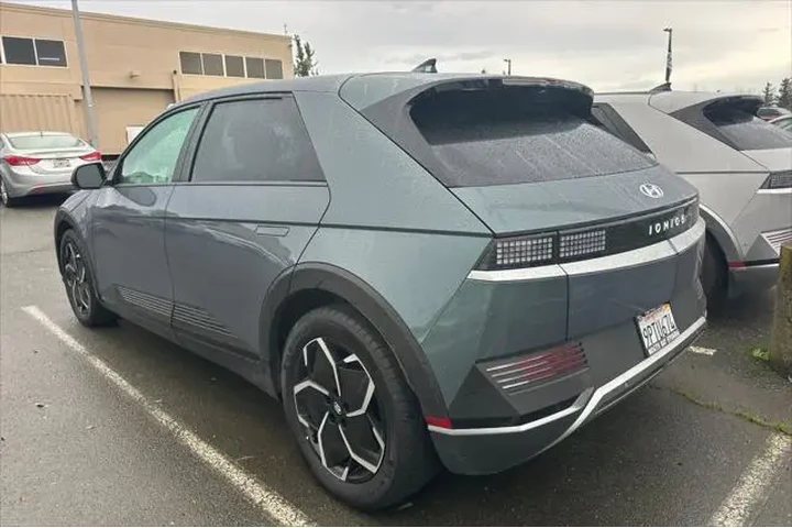 $24990 : Hyundai IONIQ 5 2024 SEL 4dr image 2