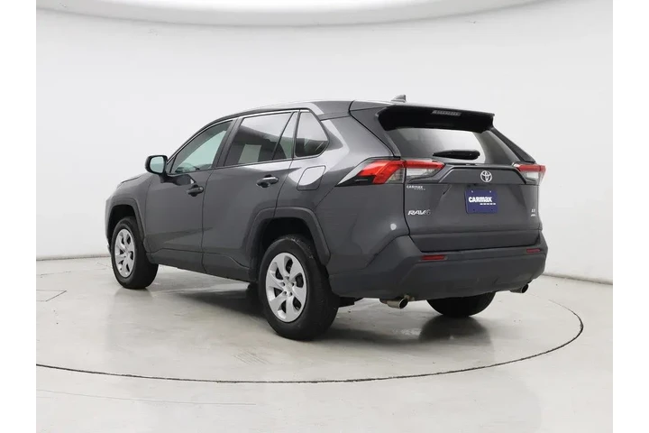 $27998 : Toyota RAV4 2024 AWD LE 4dr image 2