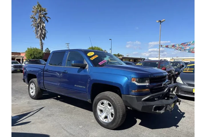 $24999 : 2018 Silverado 1500 LT Z71 image 4