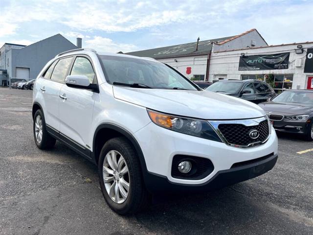 $7495 : 2011 Sorento LX image 4