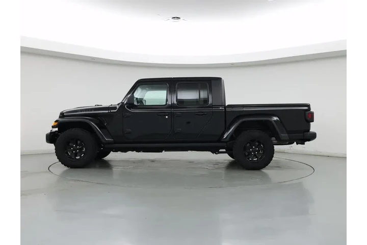 $29998 : Jeep Gladiator 2021 4x4 Will image 3