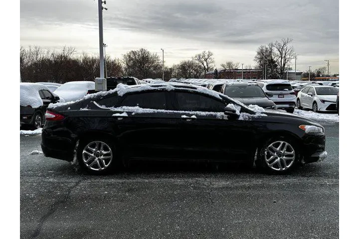 $7999 : Ford Fusion 2015 SE 4dr Seda image 4