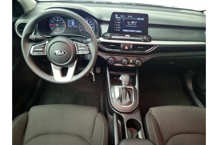 $16998 : Kia Forte 2021 LXS 4dr Sedan image 9