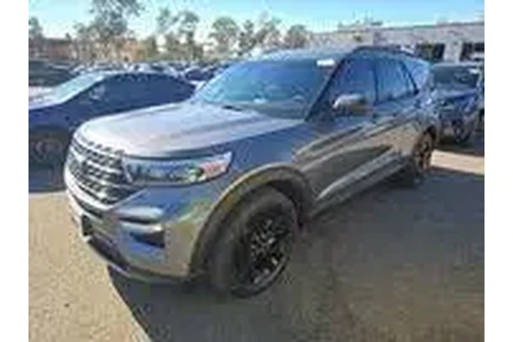 $29800 : Ford Explorer 2022 XLT 4dr S image 1