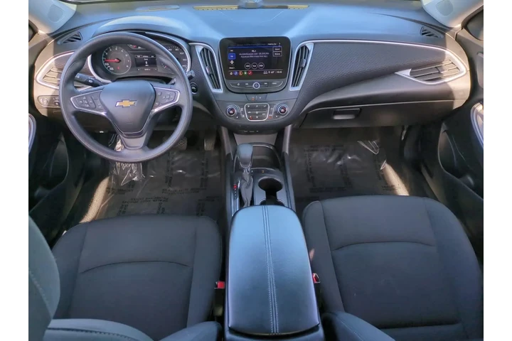 $19950 : Chevrolet Malibu 2024 LT 4dr image 10