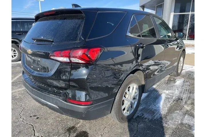 $20759 : Chevrolet Equinox 2023 LT 4d image 5