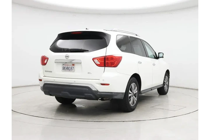 $15998 : Nissan Pathfinder 2018 SL 4d image 8
