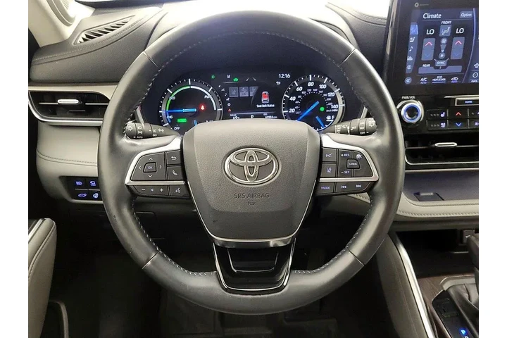 $33998 : Toyota Highlander Hybrid 202 image 10