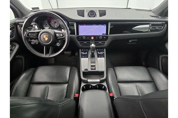 $39998 : Porsche Macan 2023 AWD T 4dr image 9