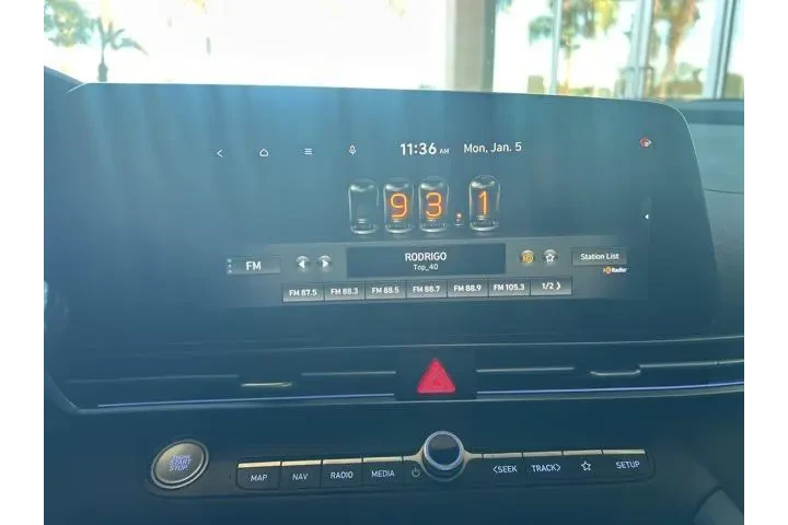 $16995 : Hyundai ELANTRA 2023 Limited image 10