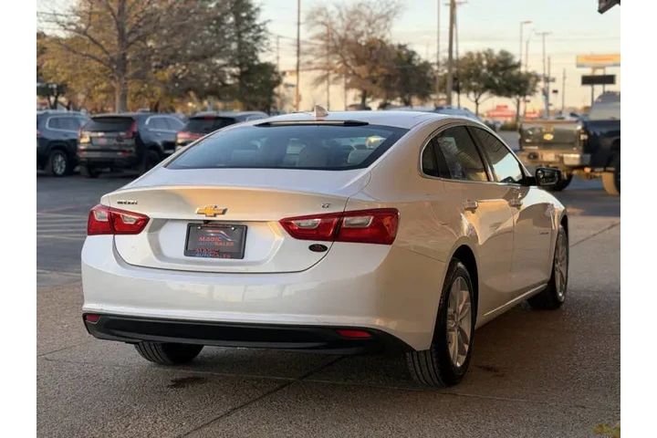 $16499 : 2016 Malibu LT image 8