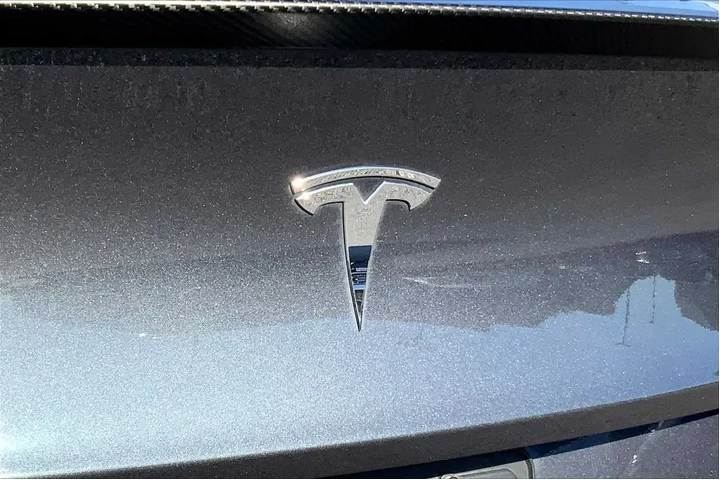 $28449 : Tesla Model Y 2021 AWD Perfo image 9