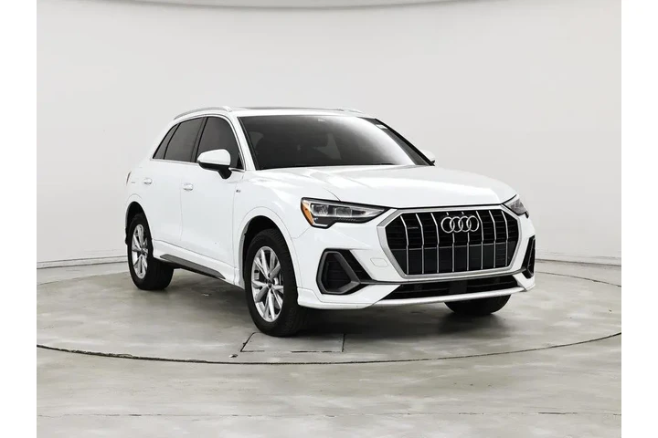$24998 : Audi Q3 2021 AWD quattro S l image 1