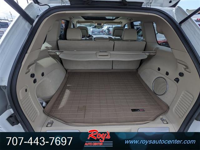 $13995 : 2015 Grand Cherokee Overland image 8