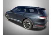 $29660 : Lincoln Aviator 2021 AWD Res thumbnail