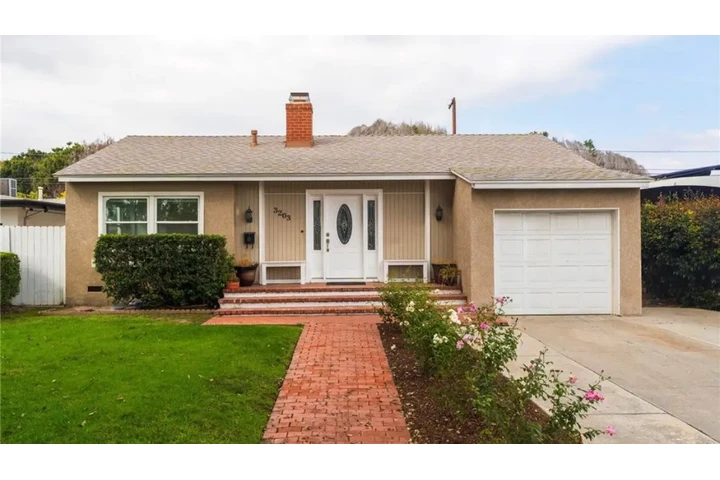 $2185 : 2 Bed 1Bath in Los Angeles image 2