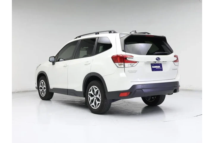 $30998 : Subaru Forester 2024 AWD Pre image 2