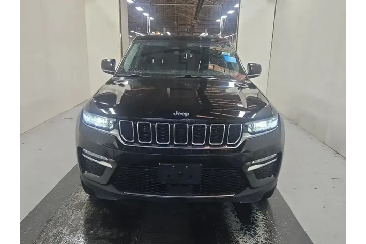 $27493 : Jeep Grand Cherokee 2023 4x4 image 2