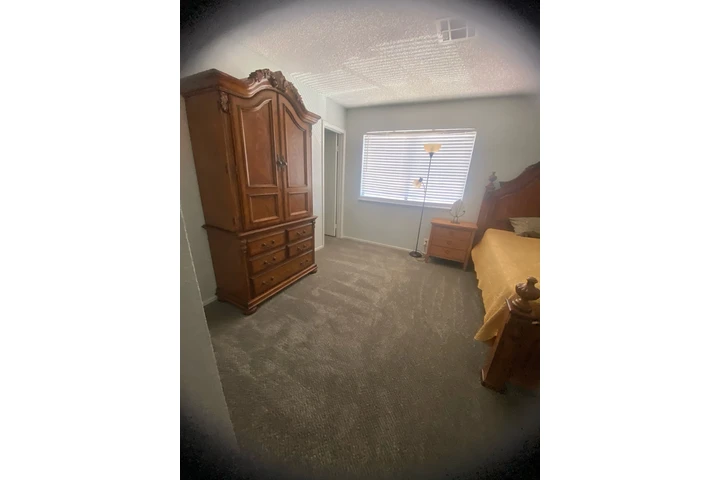 $500 : Recamara amueblada image 2
