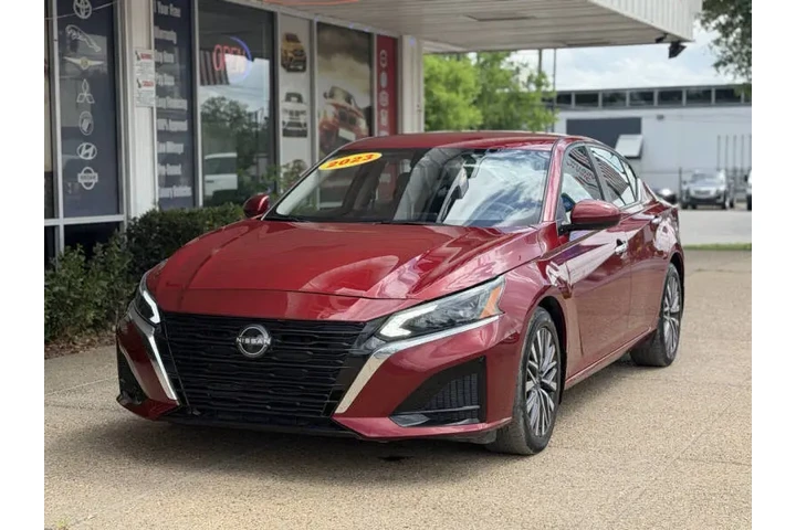 $21999 : 2023 Altima 2.5 SV image 6