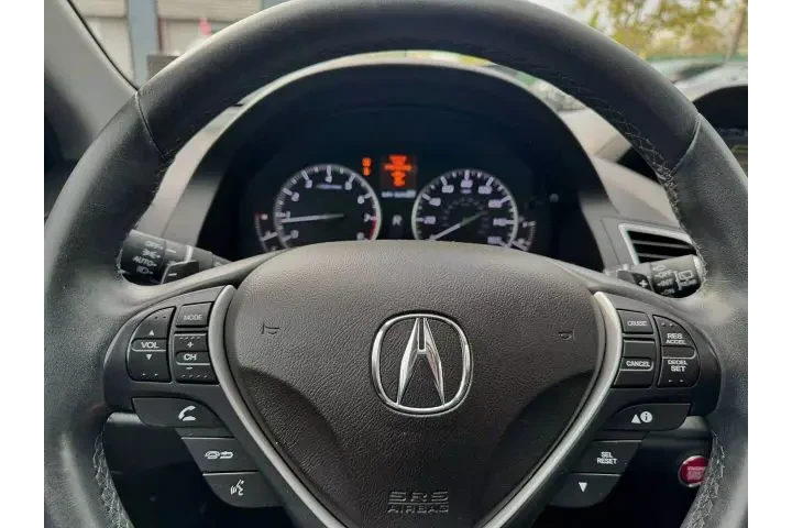 2017 ACURA RDX2017 ACURA RDX image 8