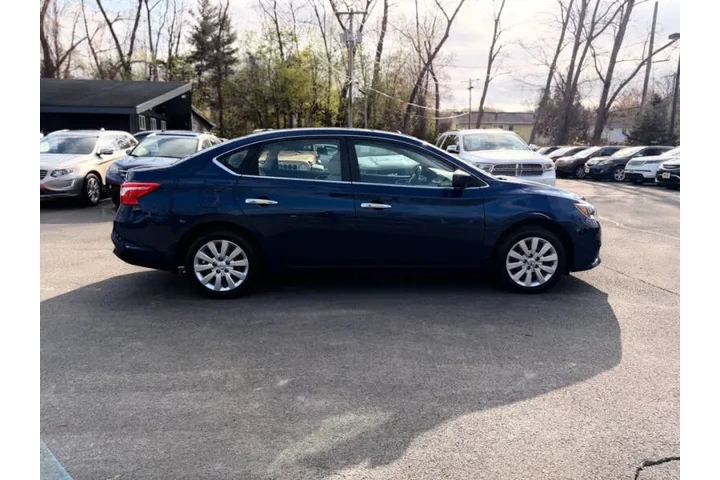 $7995 : 2016 Sentra SV image 9